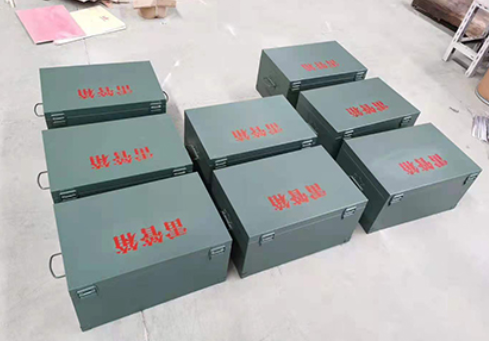 通榆炸药箱和雷管箱一般是怎么存放的？