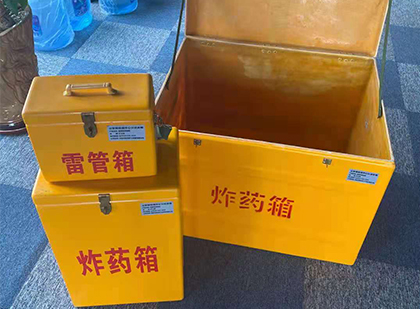 通榆玻璃雷管箱生产标准全解析：安全、性能与合规的基石